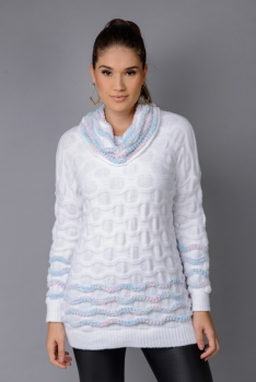 Blusão feminino alongado tipo suéter em tricot gola Degagê 
